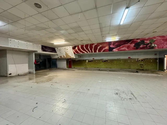 Local comercial en Ponferrada zona Centro — 23