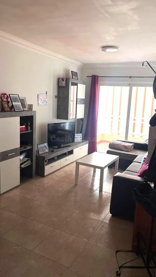 Parque La Reina. Piso 85m2, 2 habitaciones, 2 baños, salon c - foto 2