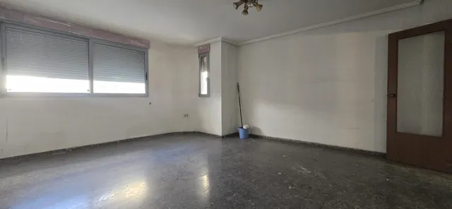 Piso centrico en venta Lliria — 3