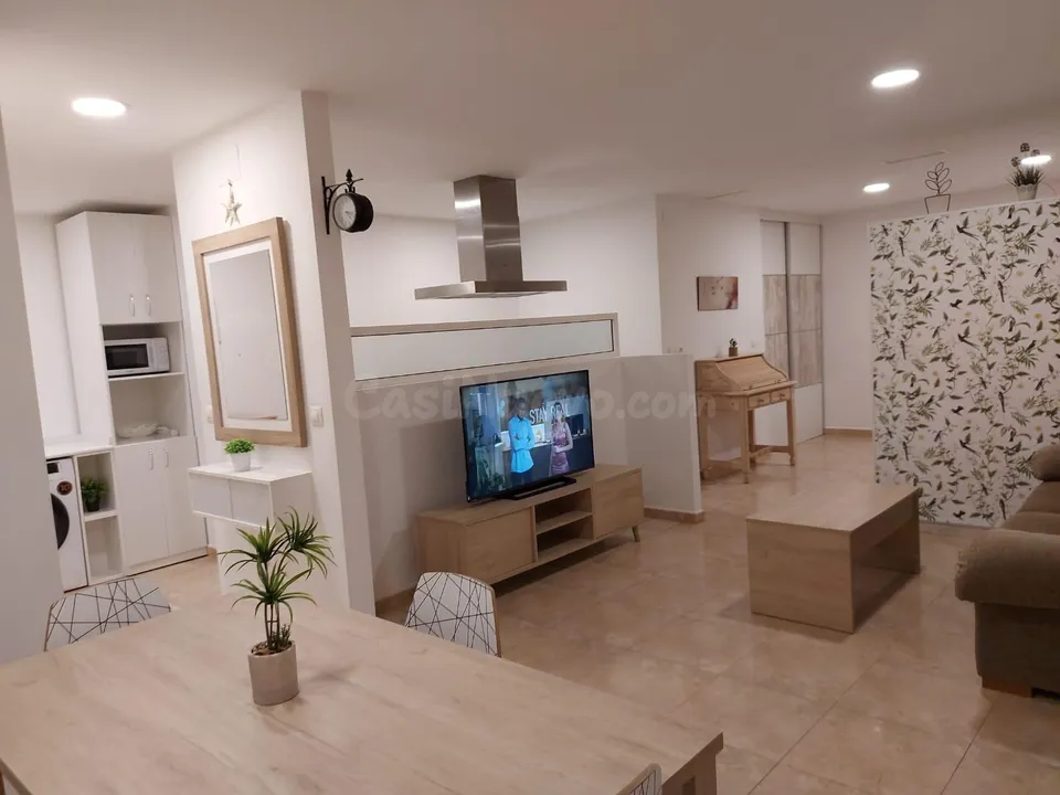 DISFRUTA DE TU AMPLIO LOFT EN REINA VICTORIA