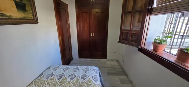 Casa junto a la Magdalena — 10