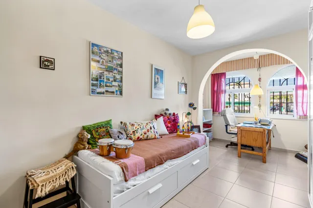 ¡Descubre esta preciosa casa pareada en venta! — 13