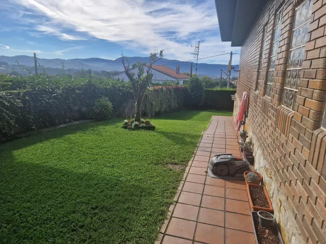 Tu paraíso privado en Nigrán: jardín, piscina y calidad de vida — 12
