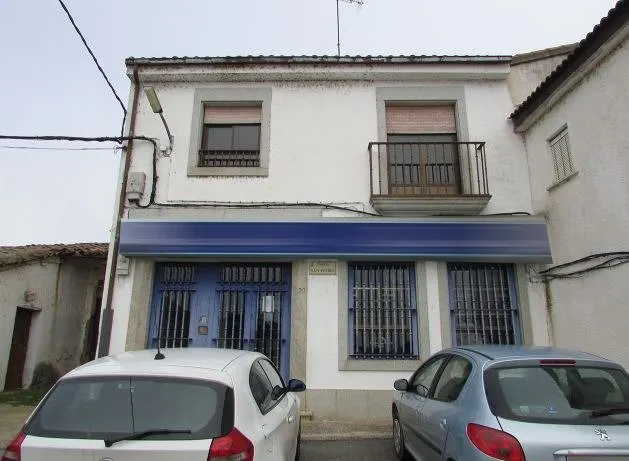 Urbis te ofrece un local en alquiler en Villoruela, Salamanca