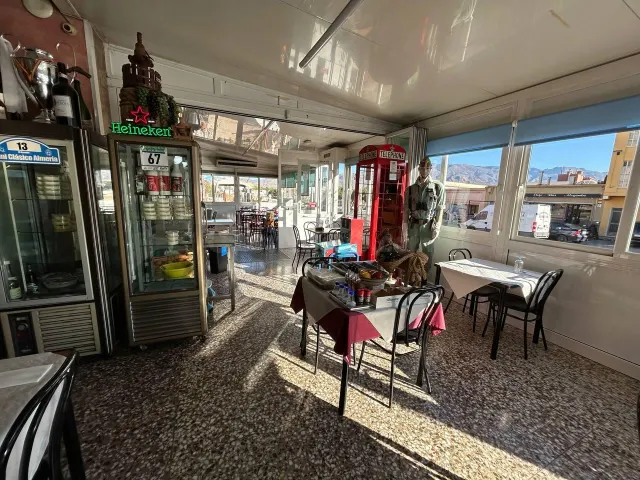 Restaurante emblemático con gran solera y clientela fideliza - foto 5