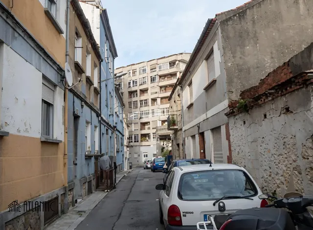 Edificio 325m² en venta - Travesia de Vigo - foto 3