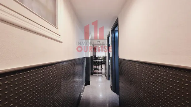LOCAL COMERCIAL CON LICENCIA DE CAFETERÍA EN O COUTO — 7