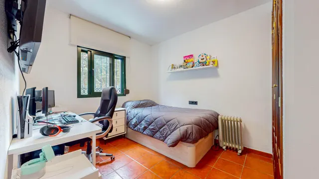 PRECIOSA CASA  A LA VENTA EN BENAHAVIS — 17