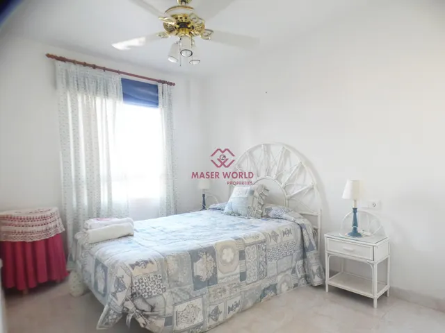 SE VENDE PISO EN RESIDENCIAL CON PISCINA COMUNITARIA Y GARAJE MUY CERCA DE LA PLAYA — 10