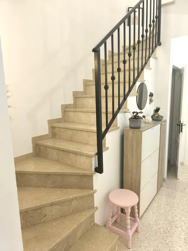 Casa pareada con piscina privada en zona tranquila — 15