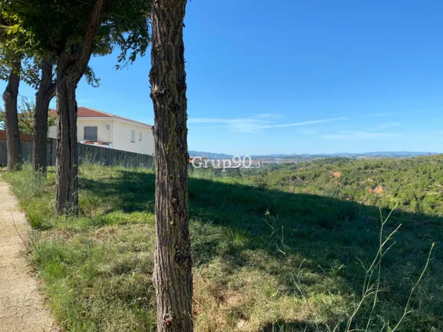 Parcela residencial de 2.000 m2 en Castellbisbal — 5