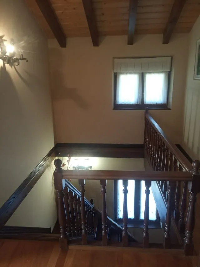 Céntrico !! Se Vende Chalet en Valle de Mena — 26