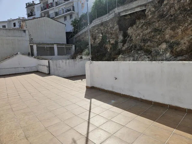 Casa de 5 dormitorios en Casarabonela con terraza y barbacoa — 24