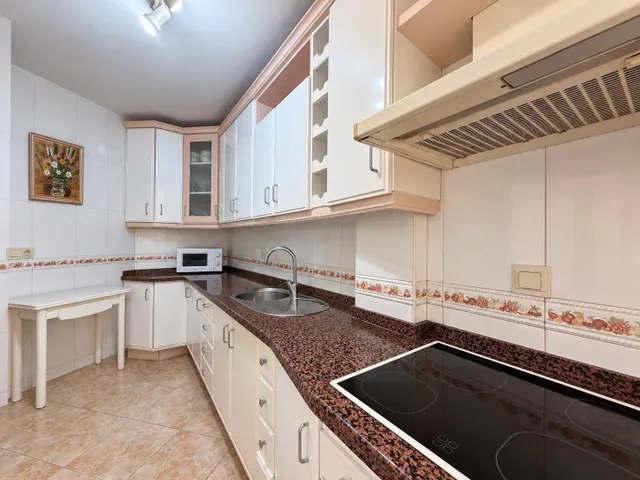 Céntrico piso en Almería — 8