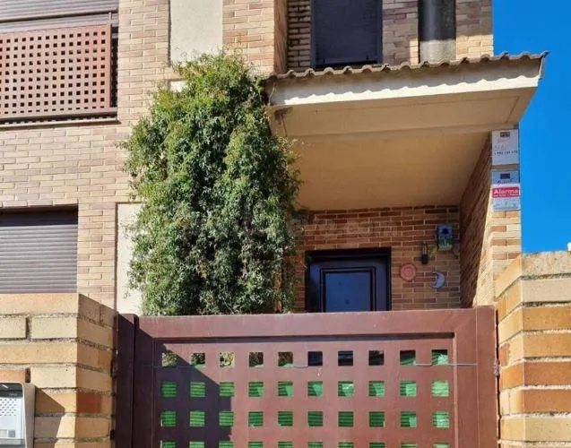SE VENDE casa OKUPA en C Caceres 15 de Ventas de Retamosa ( - foto 3
