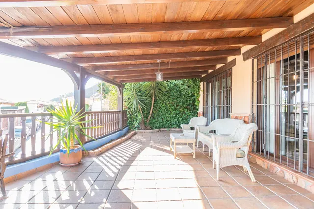 PRECIOSO CHALET EN CERRO DEL ORO-CENES DE LA VEGA — 11