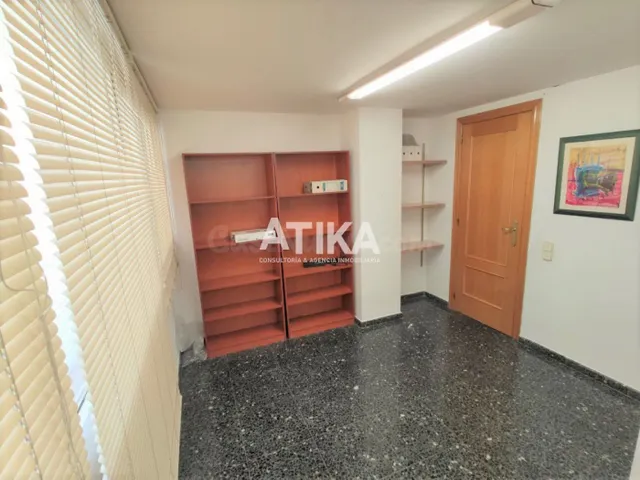 ENTRESUELO EN VENTA BIEN UBICADO - foto 5