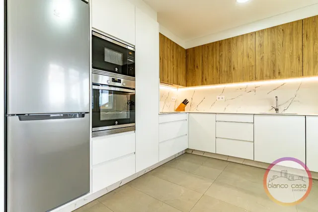 PISO CON TERRAZA XXL en pleno  CARBALLO y listo para ✨ENTRAR A VIVIR — 24