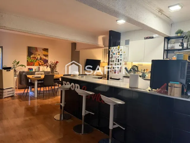 Espectacular local adaptado a vivienda — 3