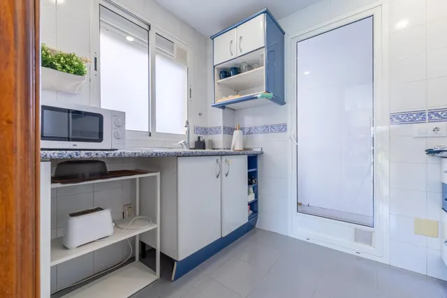 Apartamento de 2 dormitorios a pocos minutos del Centro Histórico — 12