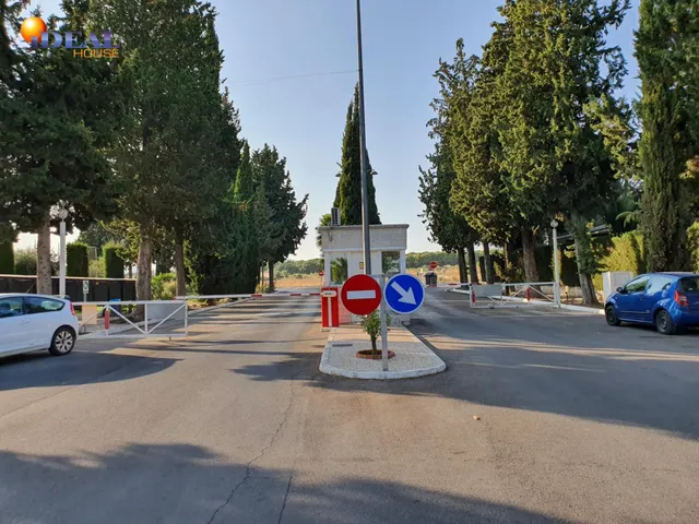 EXCLUSIVO TERRENO EN VENTA EN ALBOLOTE — 40
