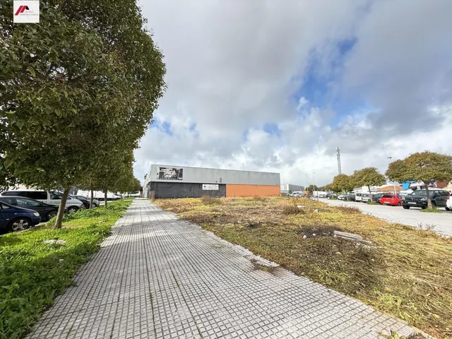 SUELO URBANO CON USO HOTELERO EN JEREZ – PROYECTO HOTEL PLAT - foto 2