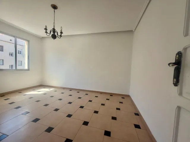 Amplia vivienda con trastero y dos balcones en El Cabanyal — 10