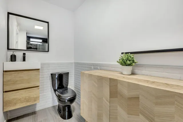 Apartamento de 2 dormitorios en Torrevieja — 35