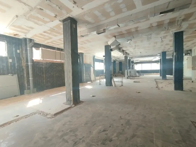 ALTABIX - LOCAL DE ESQUINA DE 547 M2 — 15