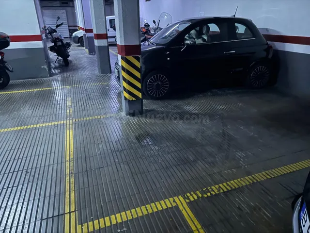 Plaça de parking - C/Santa Perpètua (Lesseps) — 5