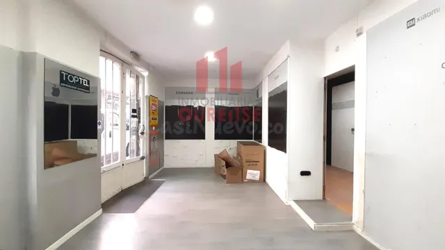 ECONÓMICO LOCAL PRÓXIMO A ERVEDELO, EN EL BARRIO DEL COUTO. - foto 2