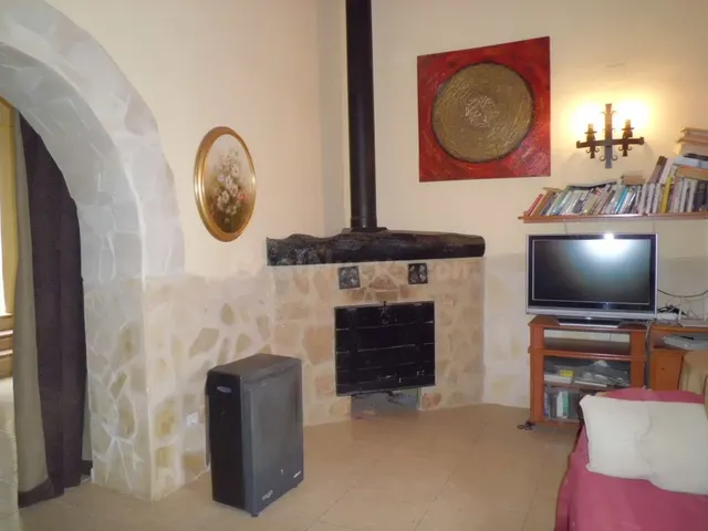 VENTA CASA DE PIEDRA CABALLUSA ( PINOSO) ALICANTE — 2