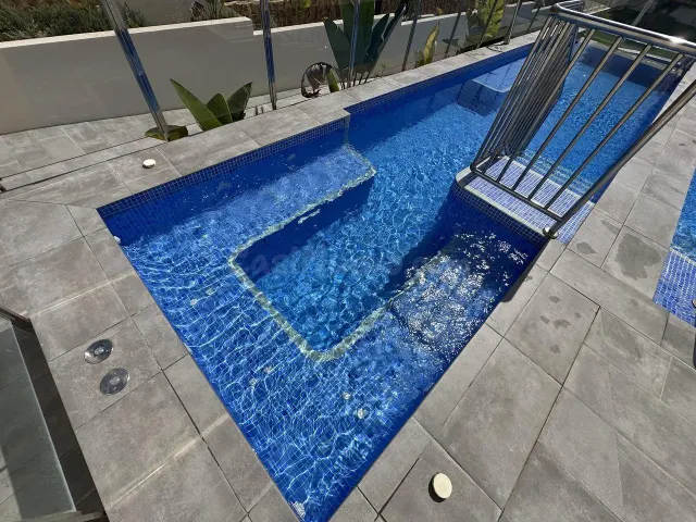 Ático con Vistas al Mar y Jacuzzi Privado en Venta en Orihue - foto 5