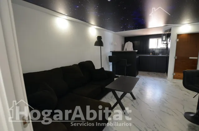 PRECIOSO CHALET REFORMADO CON PISCINA, GARAJE Y DOS TERRAZAS — 40