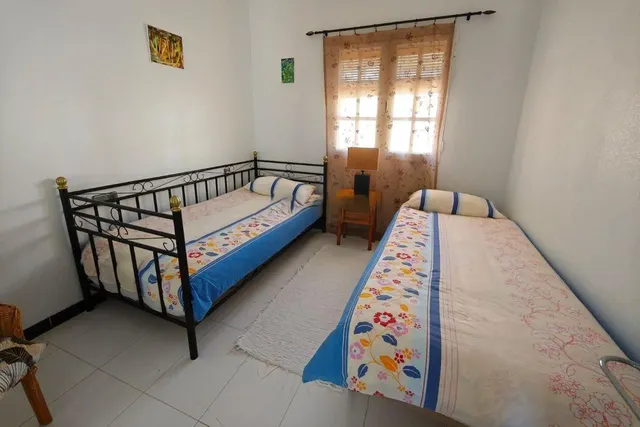 Bungalow con aire acondicionado, vistas al mar y licencia turística – Torrevieja, Costa Blanca — 15