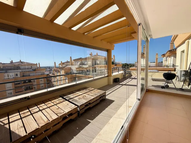 ESPECTACULAR ÁTICO CON VISTAS PARA LARGA TEMPORADA - foto 5