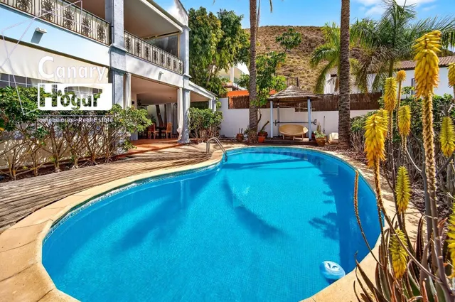 EXCLUSIVA VILLA INDEPENDIENTE CON VISTAS AL MAR EN LOS CRIST - foto 2