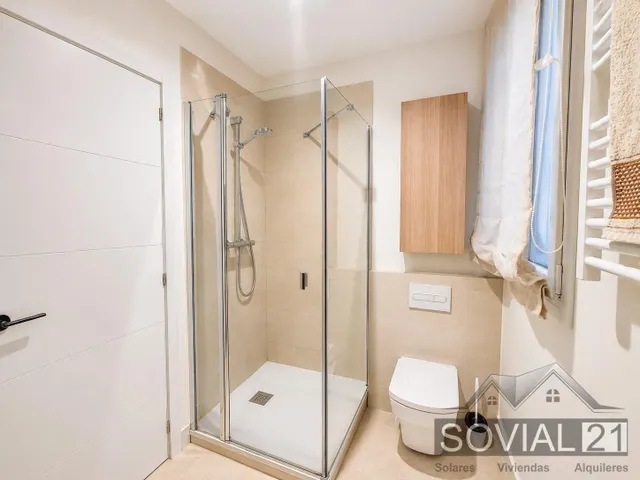 Piso reformado con mucho estilo junto a la plaza Sanllehy — 13