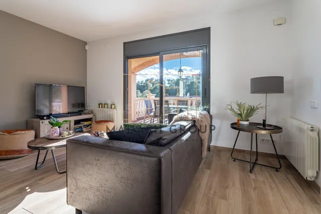 Increíble casa independiente en Roda de Berà con vistas al m - foto 5