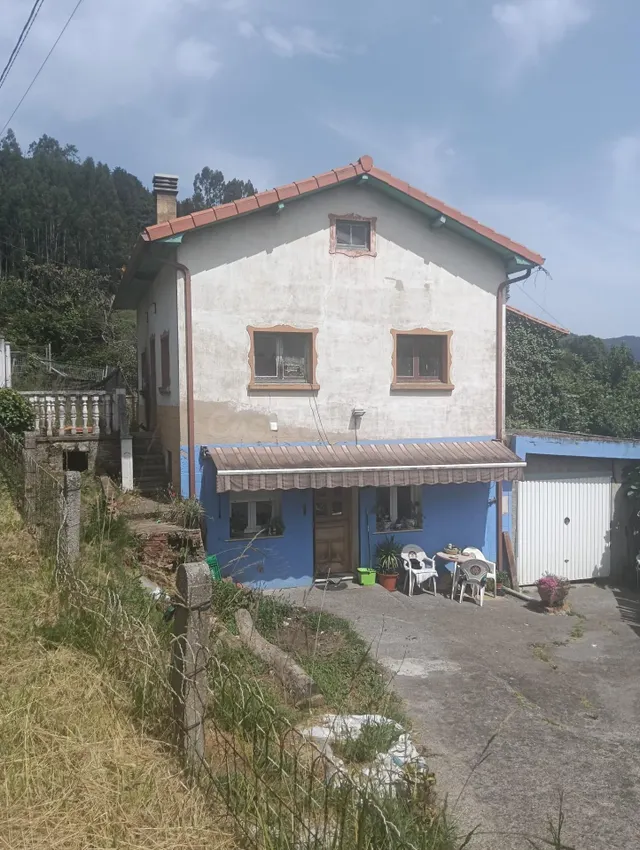 Encantadora Casa de Campo en Pravia con Infinidad de Posibil