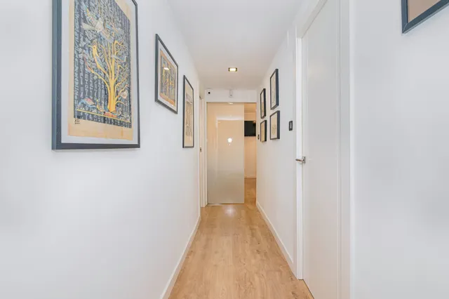 ¡Tu Nuevo Hogar te espera!  Semi-ático Reformado con Gran Terraza, junto Virgen de Las Angustias — 21