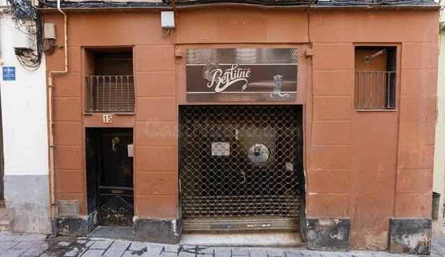 Amplio local comercial de 116 m2 en el casco antiguo de Manr - foto 4