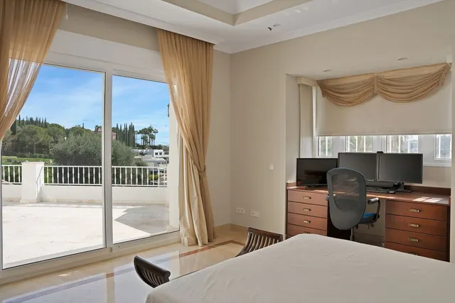 Chalet 7 habitaciones 1133m² en venta - Marbella — 30
