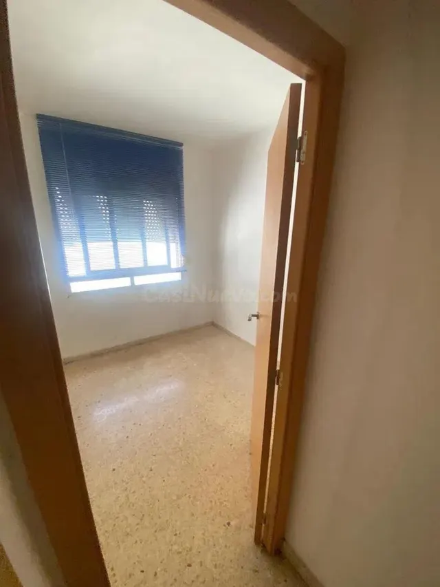 Se vende piso en Paterna, Valencia — 16