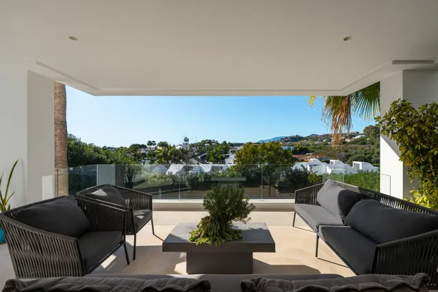 Chalet 6 habitaciones 552m² en venta - Marbella — 11