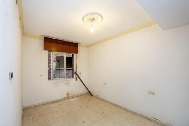 TU NUEVO PISO EN ALHAMAR TE ESTA ESPERANDO — 22