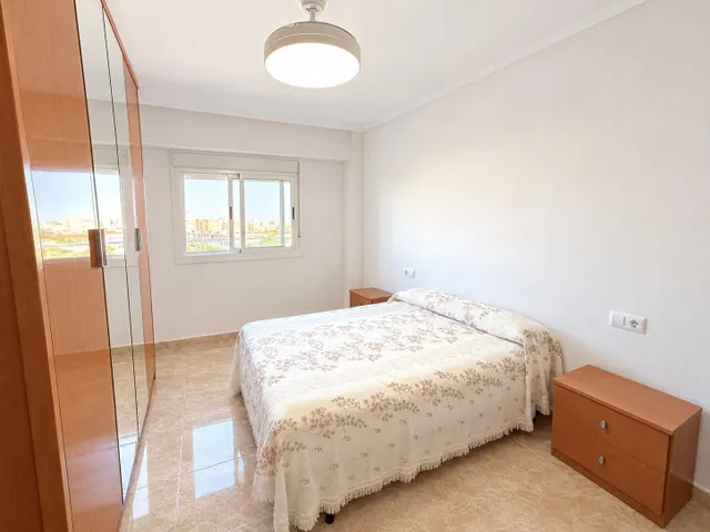 Piso muy luminoso en venta en Carretera de Ronda — 15