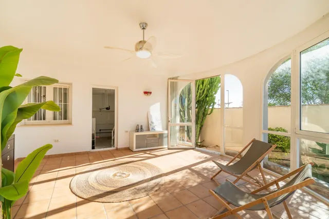 Maravillosa villa de una sola planta (aprox. 161 m2) con gran piscina privada. Cerca de colegios, del La Zenia Boulevard, ¡y a tan solo 15 minutos a pie de Playa Flamenca! — 7