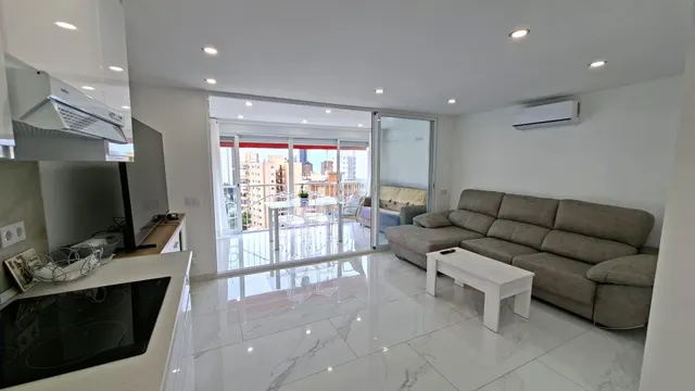 ESPECTACULAR APARTAMENTO REFORMADO — 9