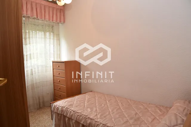 ¡IMAGINA LO QUE PUEDE LLEGAR A SER!... Una gran vivienda con alma y potencial en una de las mejores ubicaciones de Alcalá. — 36